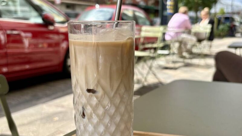 B12 an der Brunnenstraße: Einmal Kaffee vom Sternekoch, bitte