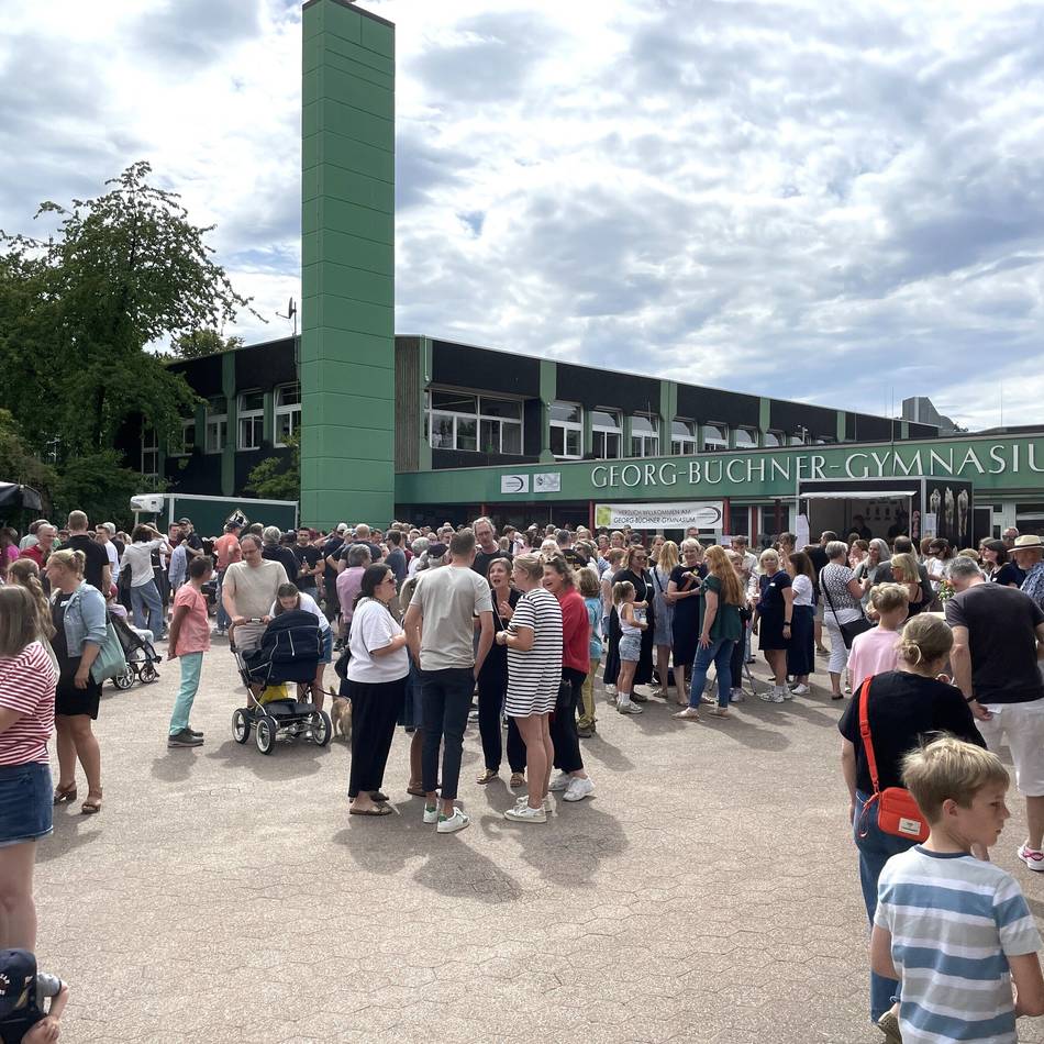 50-jähriges Schuljubiläum in Kaarst: Große Emotionen beim Ehemaligentreffen am Büchner-Gymnasium