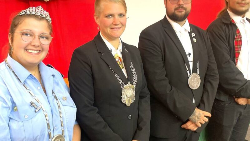 Tag der Düsseldorfer Schützen: Nach wetterbedingter Unterbrechung: Der neue Stadt-Schützenkönig steht fest