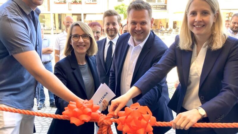 Verena Hubertz (SPD) in Wesel: Bundesministerin bei Akademie-Eröffnung – „Brauchen Leute, die nicht meckern, sondern gestalten“