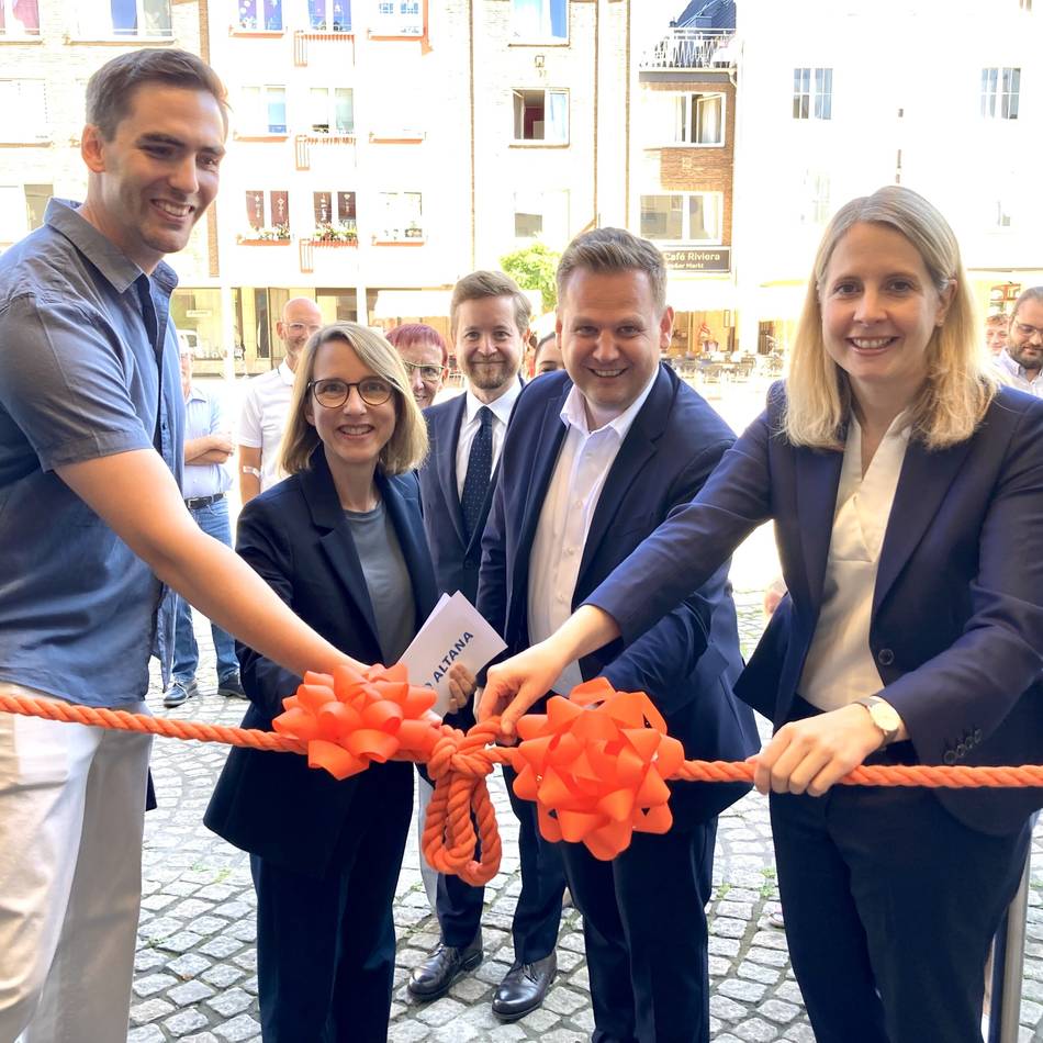Verena Hubertz (SPD) in Wesel: Bundesministerin bei Akademie-Eröffnung – „Brauchen Leute, die nicht meckern, sondern gestalten“
