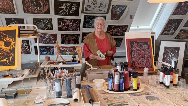 Hückeswagener Künstlerin Elisabeth Kaiser-Arentz: Was passiert mit mehr als 10.000 Kunstwerken?