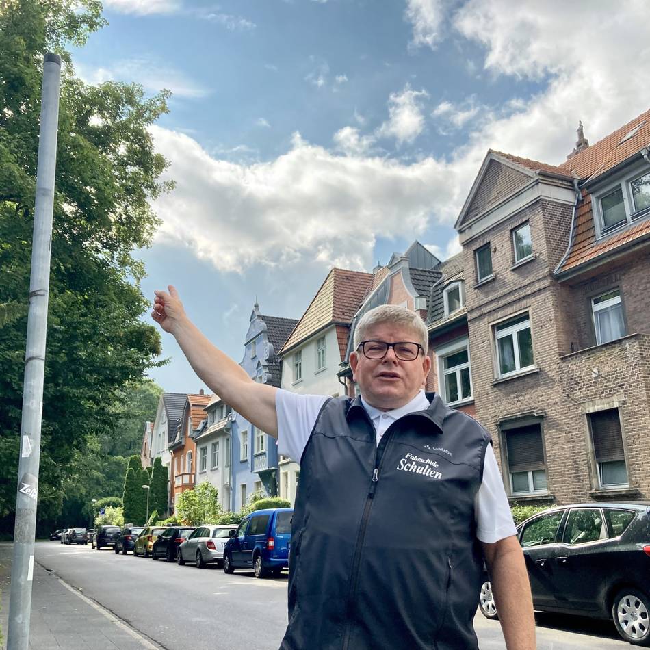 Anwohner sauer auf die Politik in Wesel: Warum an der Lipperheystraße seit fünf Monaten Verkehrsschilder fehlen