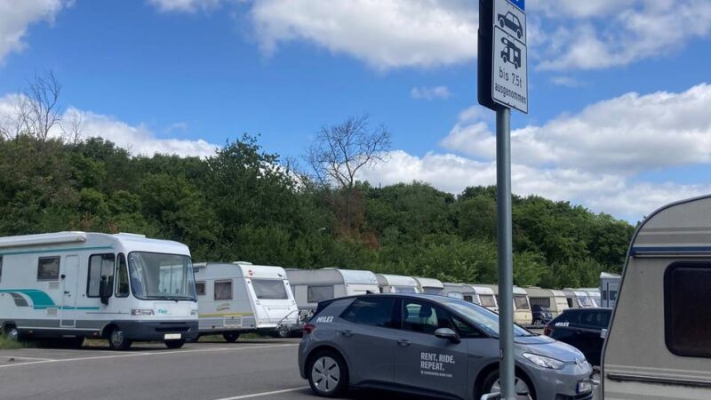 Fläche an der Ickerswarder Straße: P&R-Parkplatz in Wersten bekommt keine Schrankenanlage