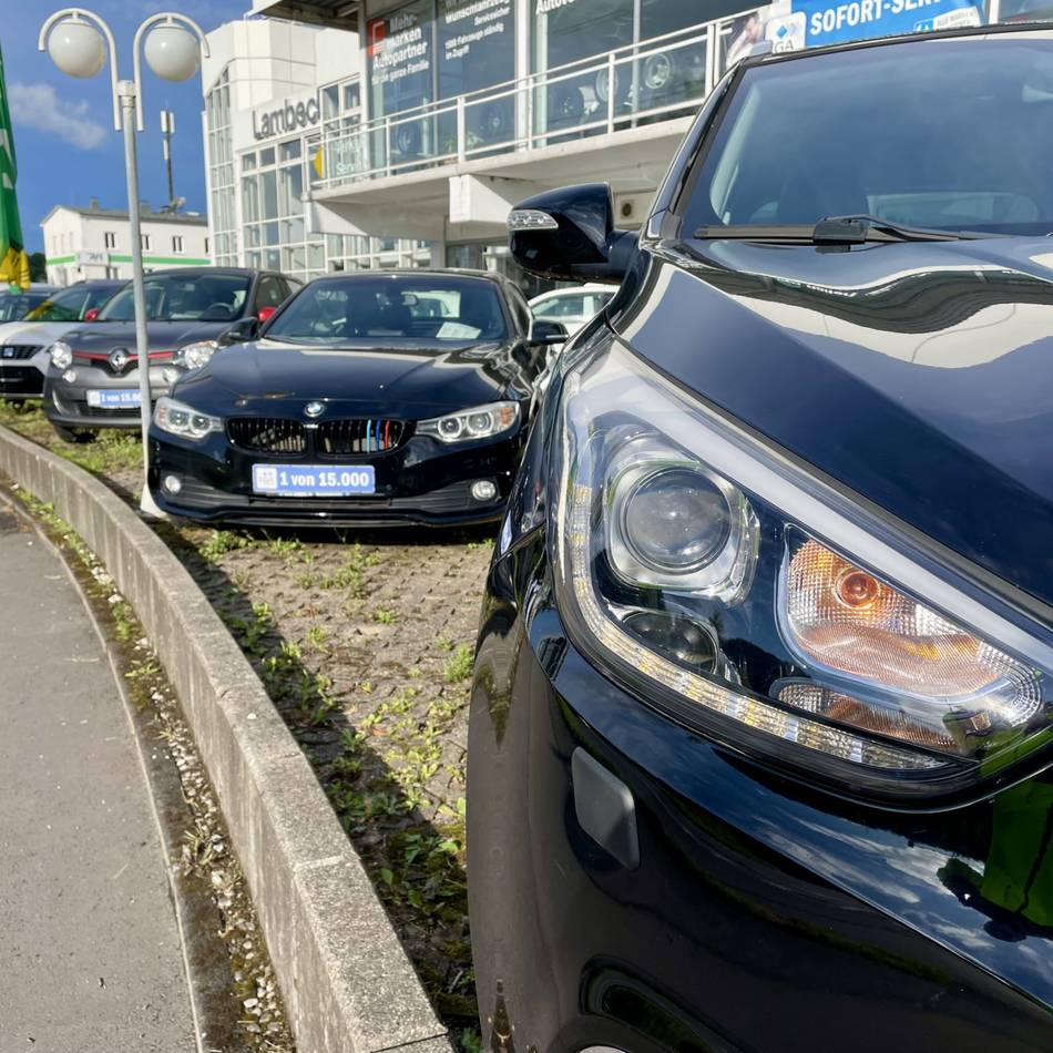 Gebrauchtwagenmarkt in Wermelskirchen: „Die allgemeine Kaufzurückhaltung gilt nach wie vor“