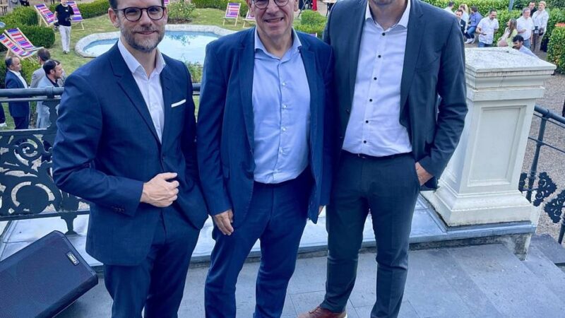Sommerfest im Haus Erholung in Mönchengladbach: Lockeres Netzwerken bei den Stadttöchtern WFMG und EWMG