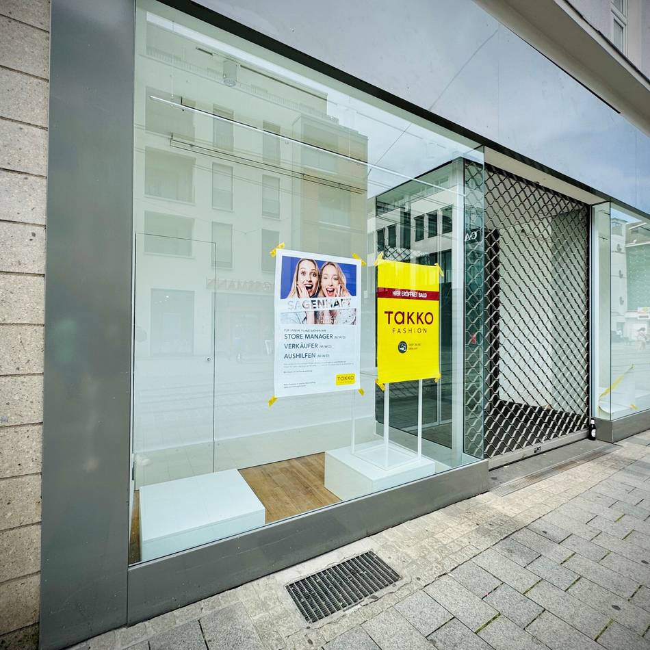 Neueröffnung am 7. August: Takko feiert Premiere in Neuss – kann die Innenstadt nur noch günstig?