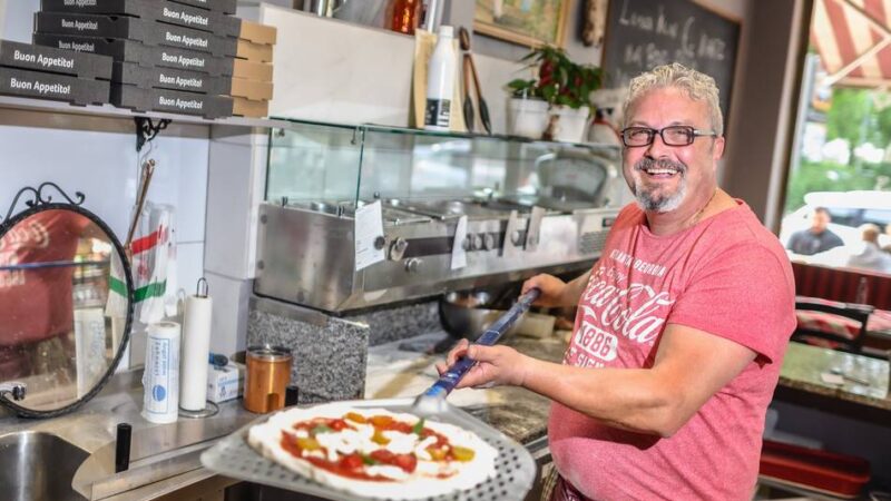 Pizzeria Primavera eröffnet neu: Rekord in Kleve: Pizza in einer Minute fertig