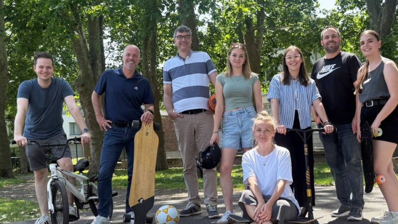 Neues Freizeitangebot für Jugendliche in Grevenbroich: Stadt eröffnet „Skatebox“ auf dem Kirmesplatz