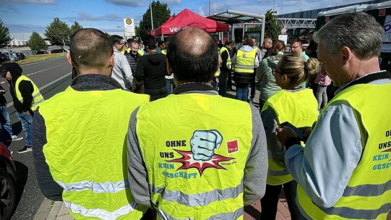 Zalando-Mitarbeiter streiken in Mönchengladbach: „Unser Einsatz wird nicht genug wertgeschätzt“