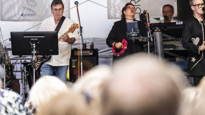 Live-Konzert in Düsseldorf : So war das letzte Konzert der „Lazy Beat Bones“