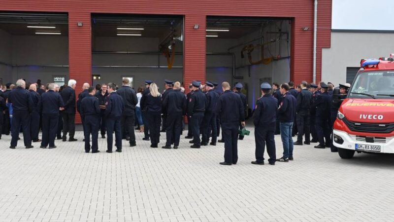 Feuerwehr in Radevormwald: Wellringrade hat ein neues Feuerwehrhaus