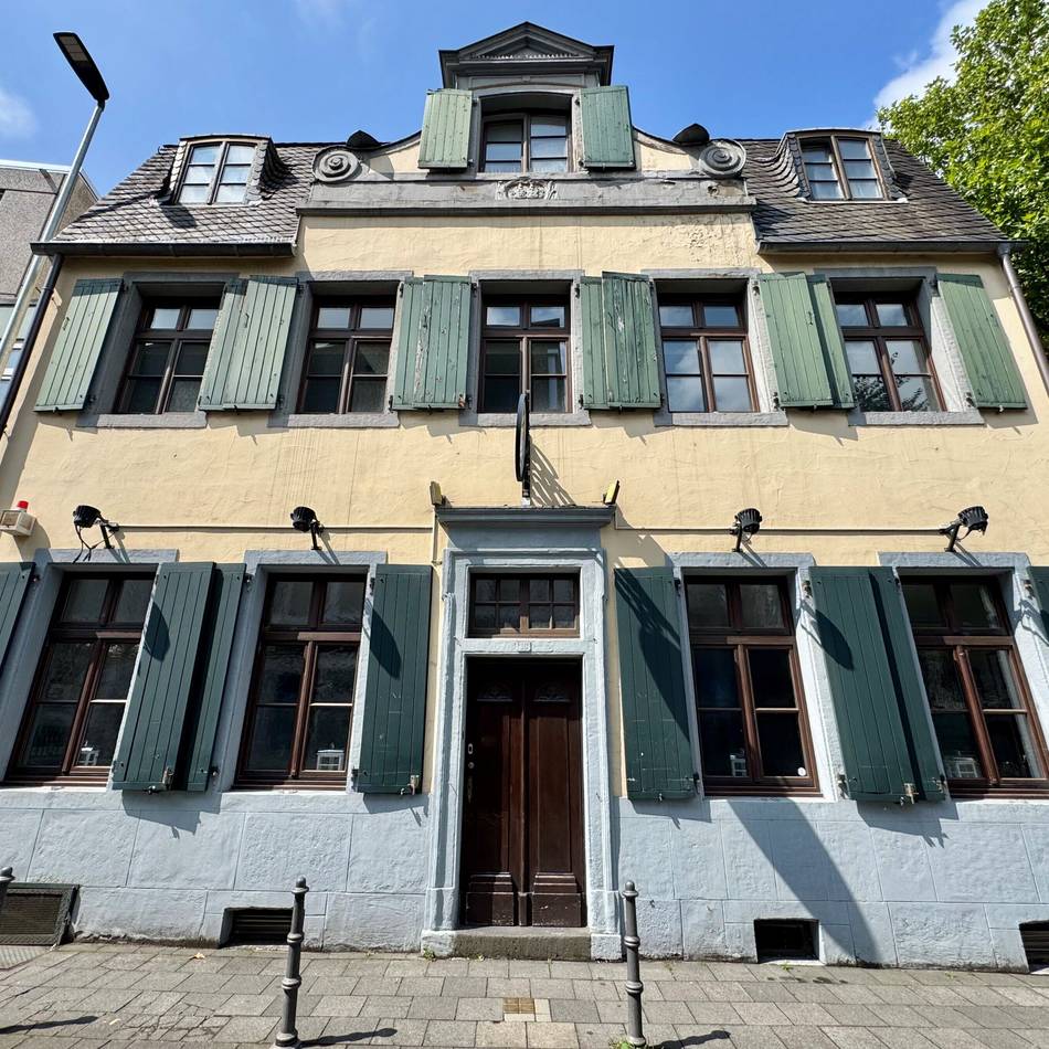 Bekanntes Gebäude in Neuss: Das Spaghetti-Haus hat einen neuen Besitzer