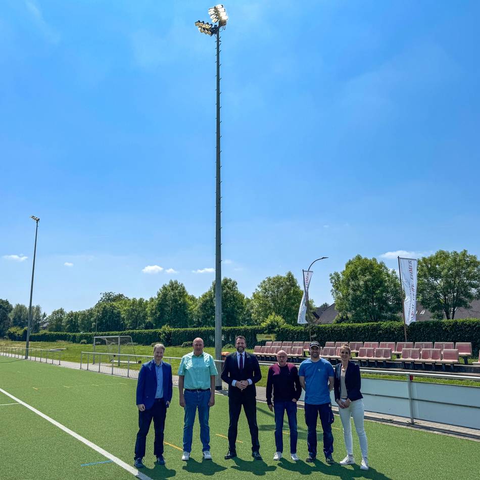 Energie einsparen auf der Sportanlage: Modernes Flutlicht für das Rösler-Stadion