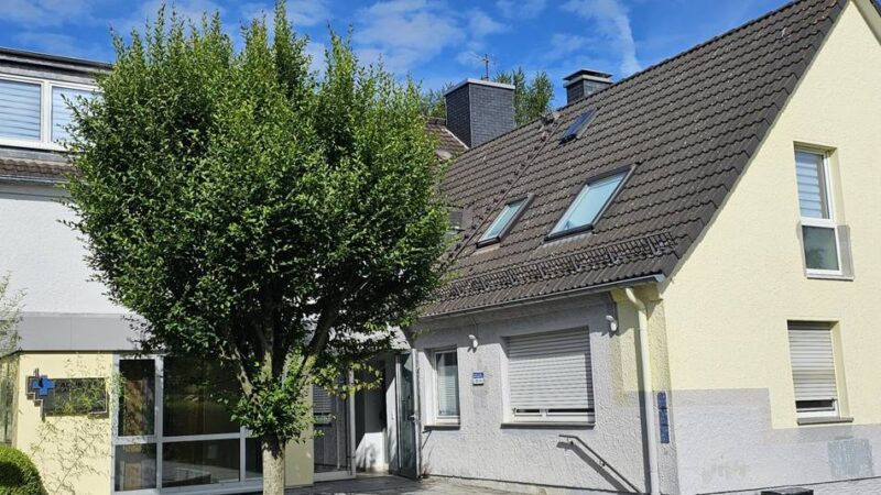 Blaues Kreuz in Radevormwald: Was wird aus dem Curt-von-Knobelsdorff-Gelände?