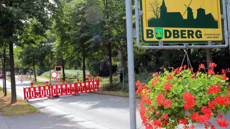Straßenbauarbeiten in Rheinberg: Ab Freitag wieder freie Fahrt durch Budberg