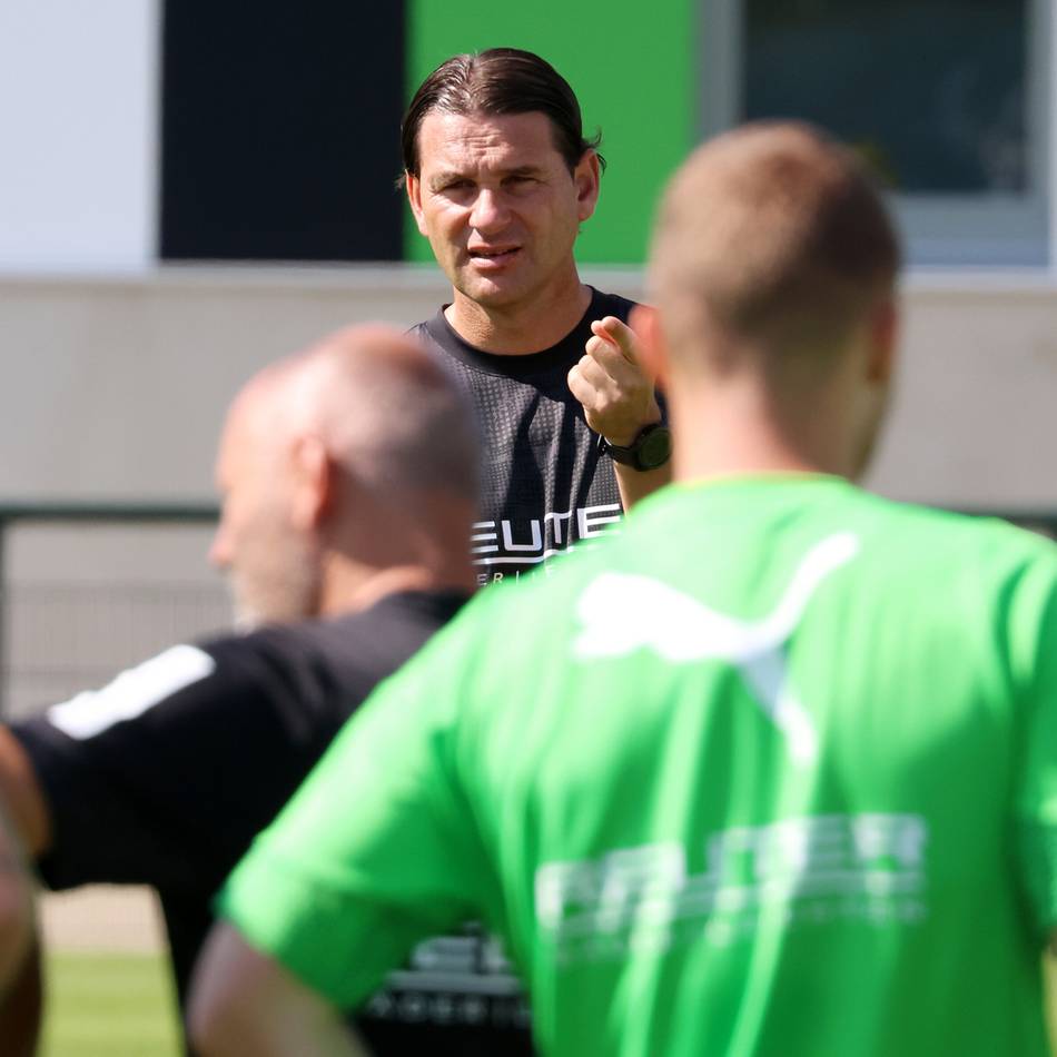 Diks setzt mit dem Training aus: So formiert Seoane Borussia im Elf-gegen-Elf