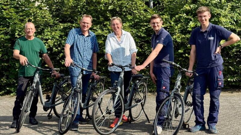 ADFC Rhein-Berg: Vier neue Räder für Radfahrschule