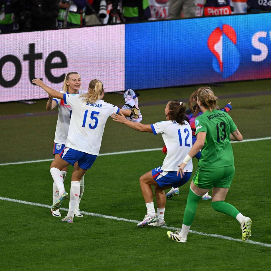 Fußball-Europameisterschaft der Frauen: England gewinnt EM-Finale gegen Spanien im Elfmeterschießen
