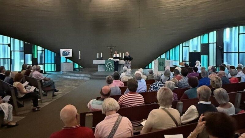 Jeden Sonntag ein Konzert: Erster Besucherrekord beim Meerbuscher Musiksommer