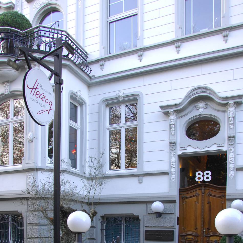 Abschied von Feinschmecker-Institution: Neusser Spitzen-Restaurant nach 36 Jahren vor dem Aus