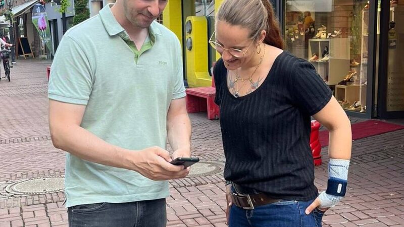 Projekt „happy:all“: Ilias Gahlings aus Kleve entwickelt eine App zum Glücklichsein