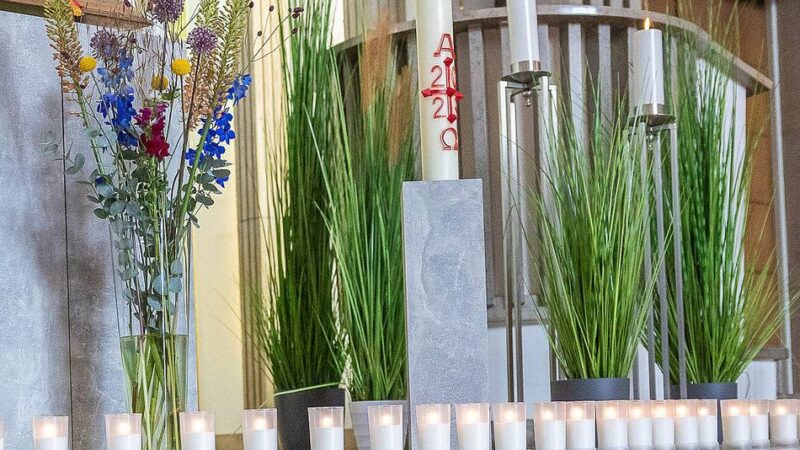 Bestattung in Mönchengladbach: Gedenkfeier für Unbedachte in der Trauerhalle Rheydt