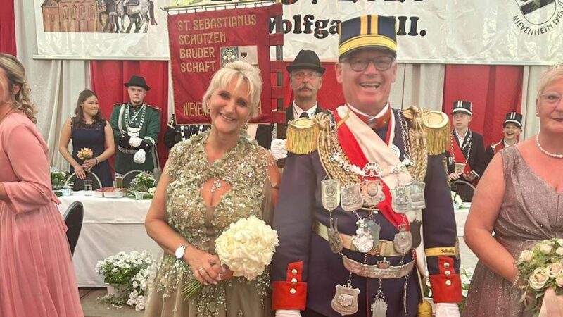 Brauchtum in Dormagen: König Wolfgang macht’s zum zweiten Mal
