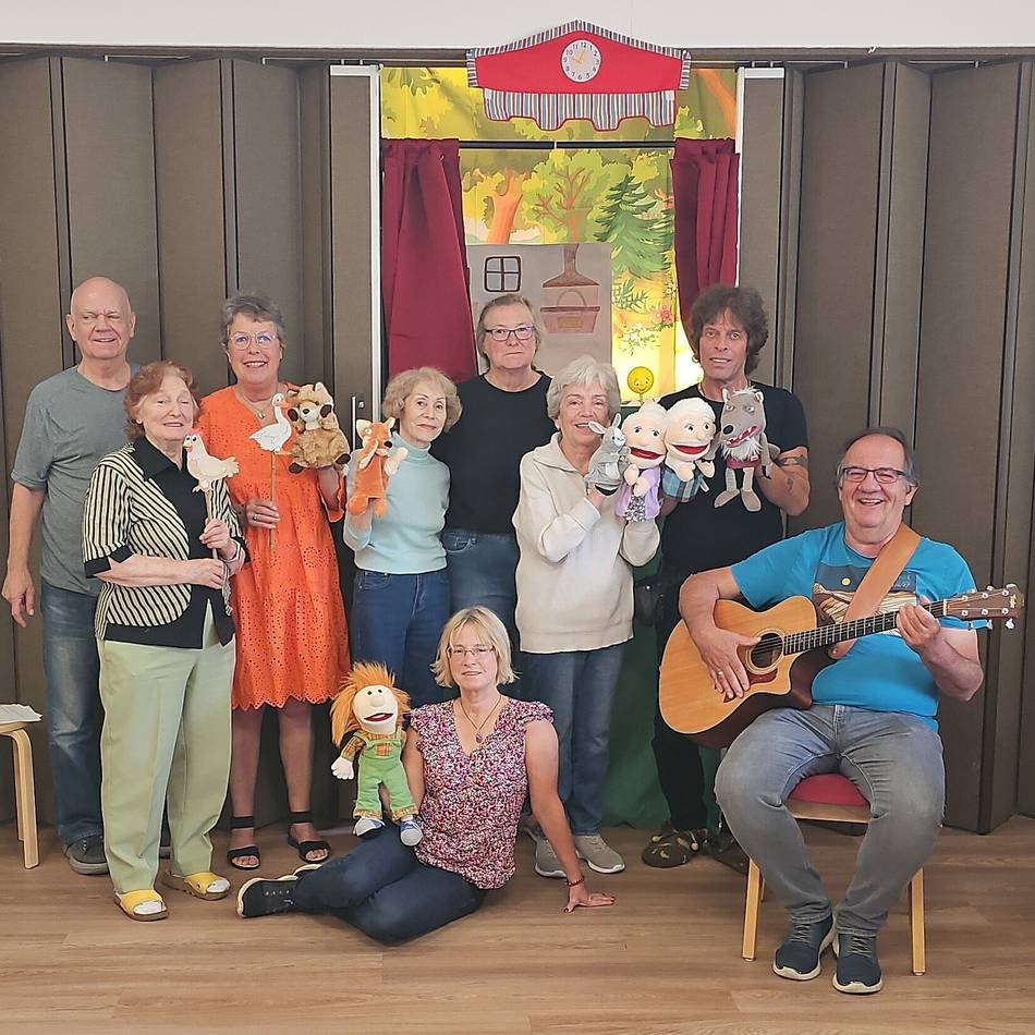 Aufführung in West: Puppenspiel verbindet die Generationen