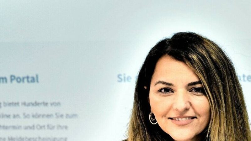 Button-Bug im Serviceportal Krefeld: Dezernentin weist „Fundamentalkritik“ der Freien Wähler zurück