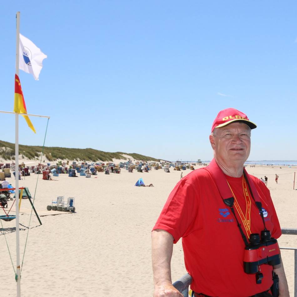 Vom Chefsessel an den Nordseestrand: Ex-Chef der Solinger Busfahrer hat an der Nordsee die Sicherheit fest im Blick