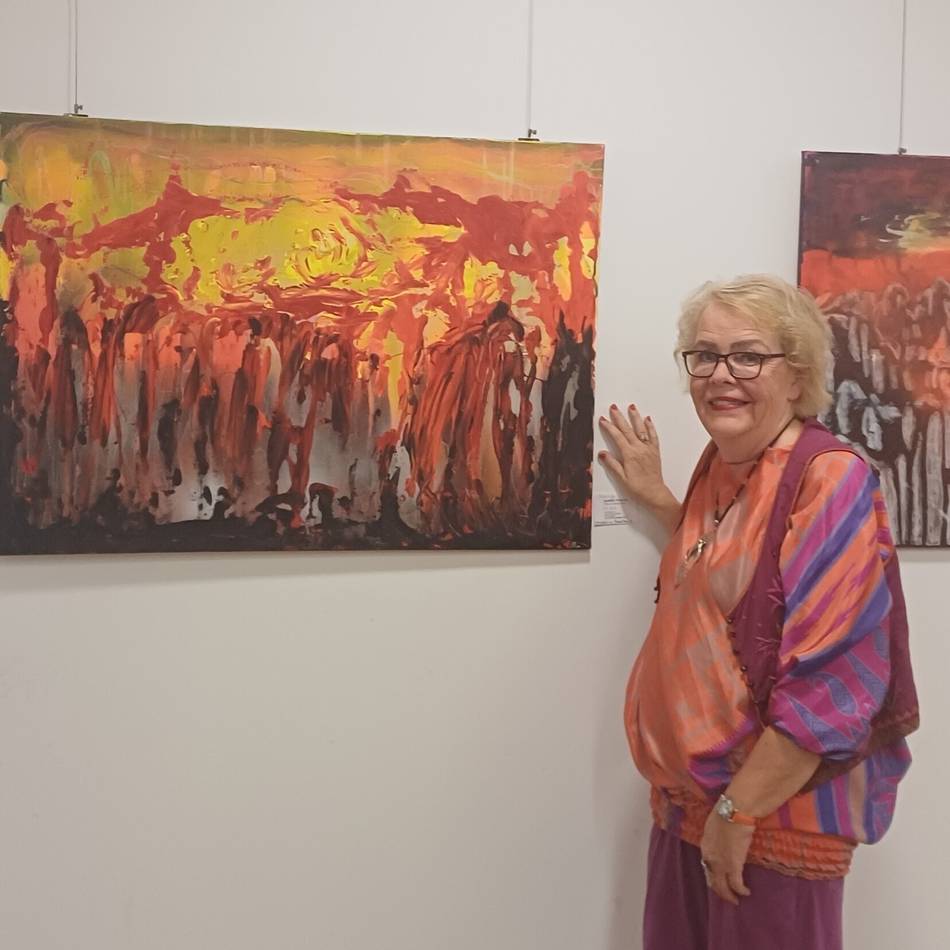 Kunst im Rathaus Korschenbroich: Bilder zwischen Feuer und Wasser