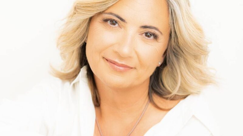 Lydia Renfordt stellt ihr neues Lied vor: Sally Carter feiert ihr Comeback in Geldern