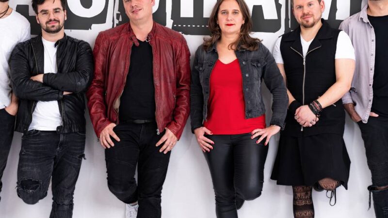 Live-Musik in Hückeswagen: „Kaschämm“ spielen zum Auftakt „unterm Schloss“