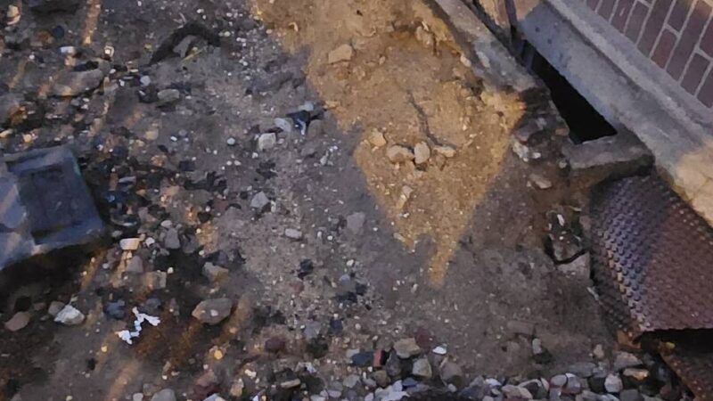 Mühlentorplatz im Rheindahlener Zentrum: Baustelle hat bei Gewitter für nasse Keller gesorgt