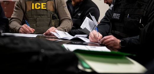 Donald Trump: Bundesrichterin blockiert beschleunigte Abschiebepolitik