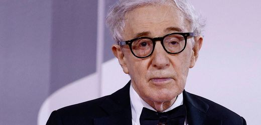 Woody Allen lässt sich bei Filmfestival in Moskau zuschalten – Ukraine ist empört