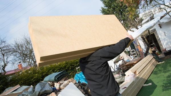 Velberter zeigt Weg durch den Förder-Dschungel