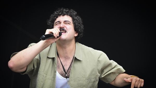 Heiligenhauser Kultursommer: Musikbox-Trabi rockt den Markt