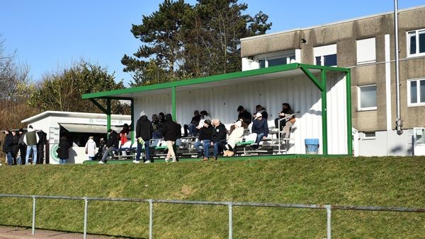 Velbert: Ex-Geldgeber verlässt Verein – und baut sogar die Tribüne ab