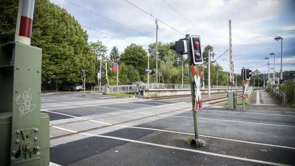 Gesperrte Straße: Umleitung für Velberter Buslinie angepasst