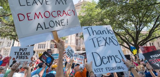 USA: Demonstrationen in 300 US-Städten gegen Wahlkreisreform – und Donald Trump