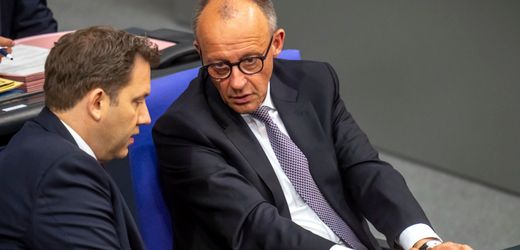 Israel-Beschluss von Friedrich Merz: SPD-Politiker kritisieren Teil-Stopp von Rüstungsgütern