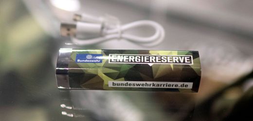 Malchin: BSW, Linke und AfD wollen Bundeswehr-Besuche an Schulen untersagen