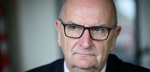 Bundesverfassungsgericht: Dietmar Woidke (SPD) spricht sich für neue Kandidaten aus