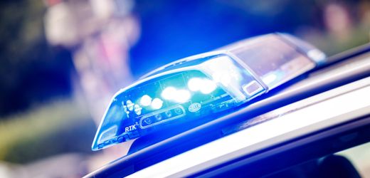 Unterfranken: 18-Jähriger gerät unter Zug und überlebt
