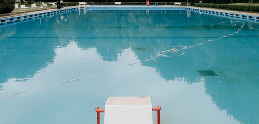 Freibäder in Deutschland: Infrastrukturprobleme und Lösungsansätze in Glückstadt und Gotha