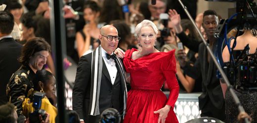 »Der Teufel trägt Prada 2«: Drehbuchautorin Aline Brosh McKenna freut sich über virale Set-Fotos
