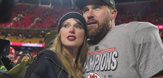 Taylor Swift und Travis Kelce verlobt: »… und da hat er ihr den Antrag gemacht«