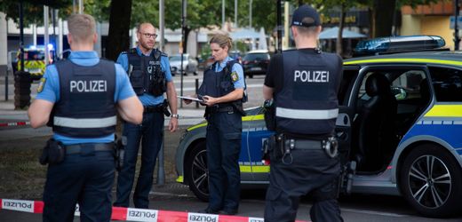 Völklingen: Verdächtiger schoss bei Tankstellen-Überfall 17 Mal auf Polizei